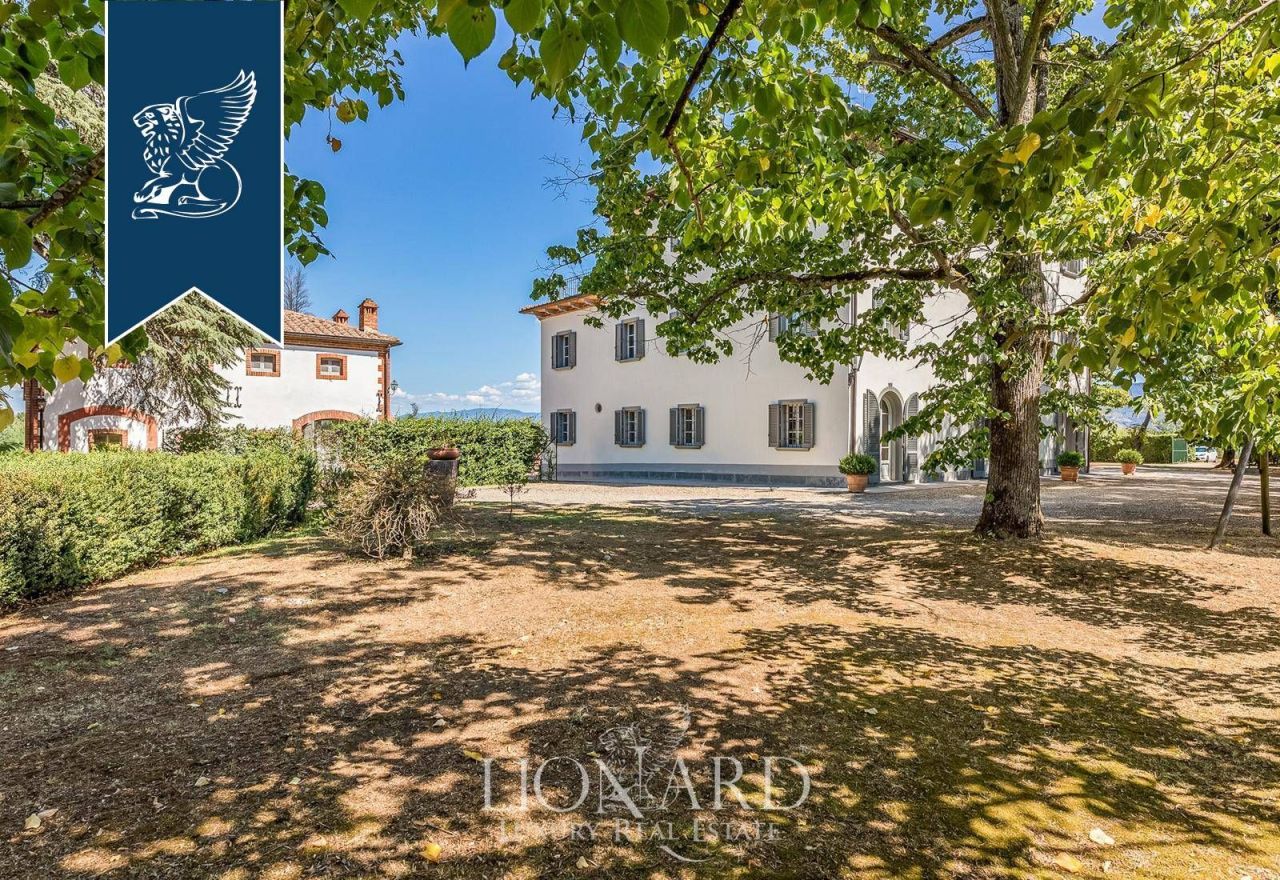 Вилла в Ареццо, Италия, 1 200 м² - фото 17