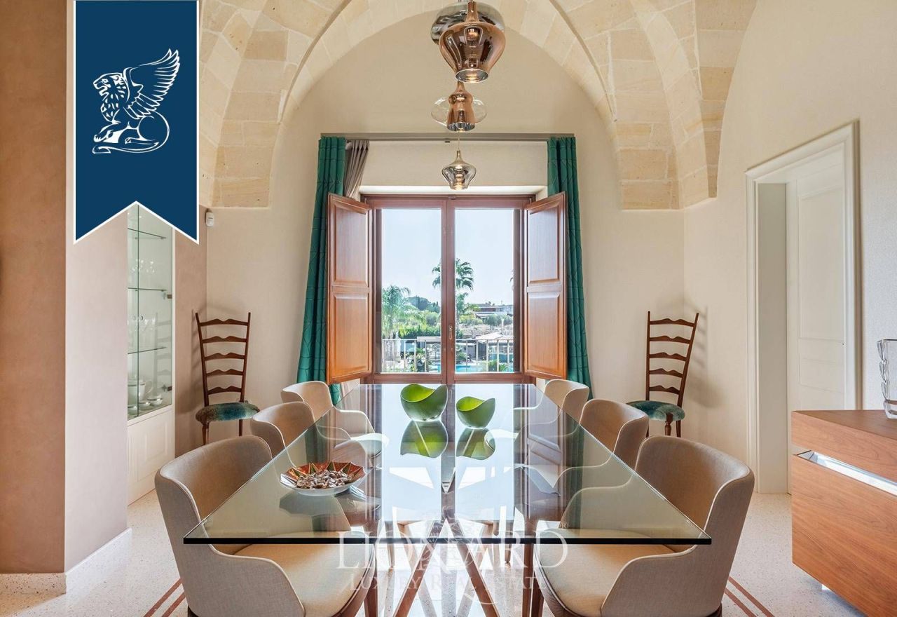 Вилла в Таранто, Италия, 1 000 м² - фото 17