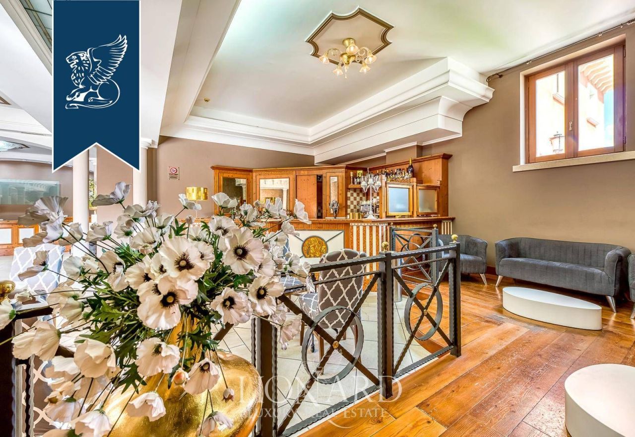 Замок в Авеллино, Италия, 6 000 м² - фото 17