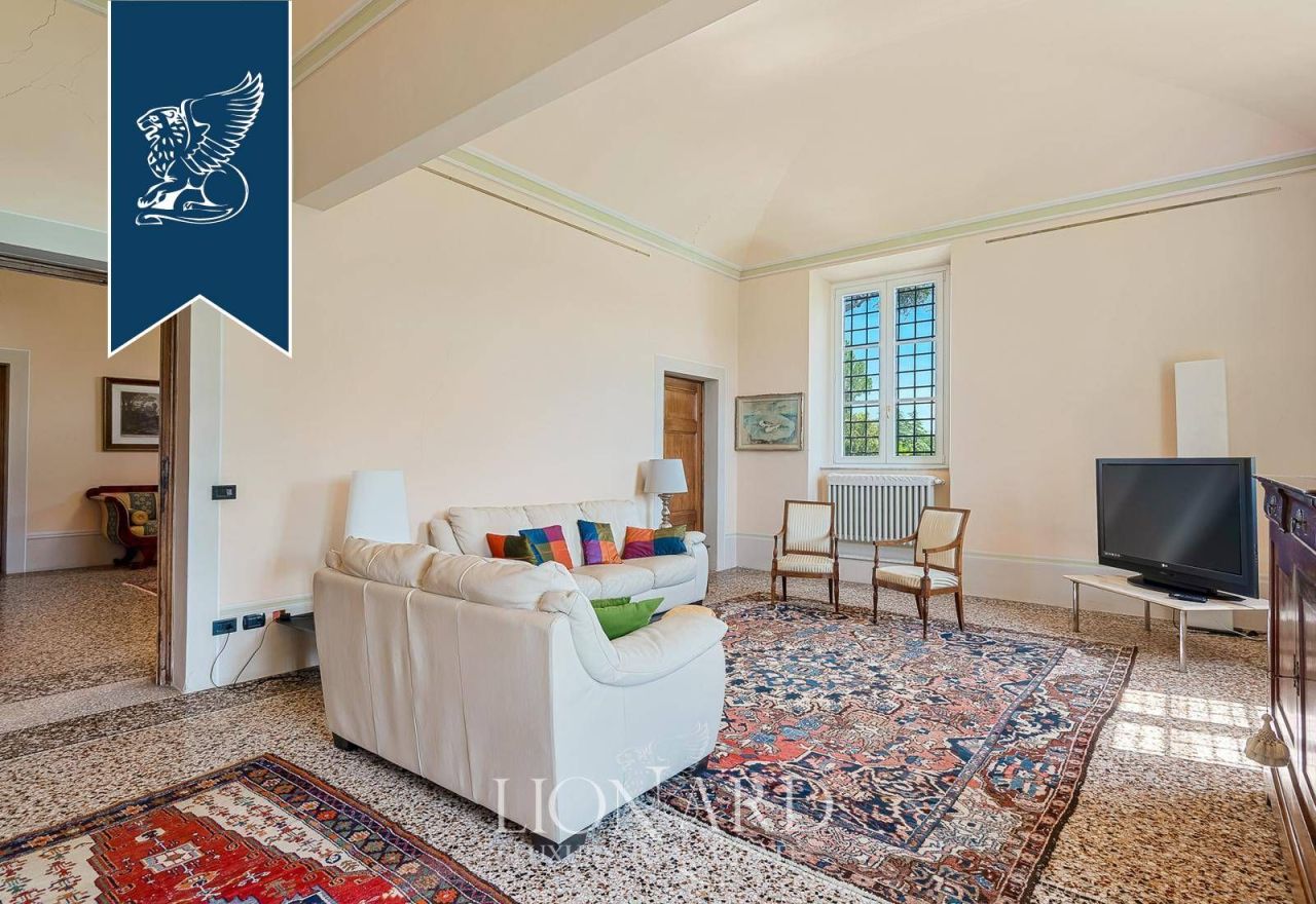 Вилла в Лукке, Италия, 840 м² - фото 17