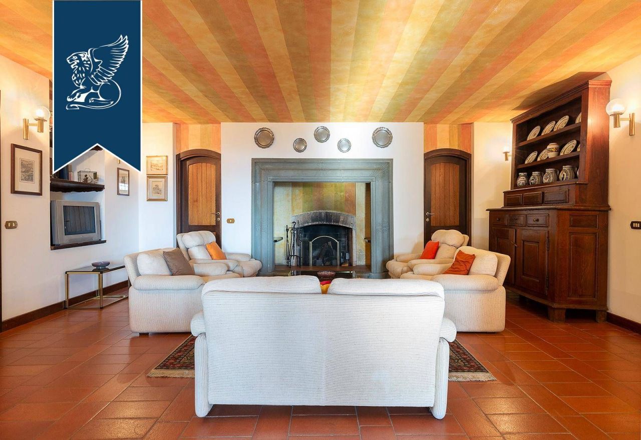 Вилла в Бергамо, Италия, 1 500 м² - фото 17