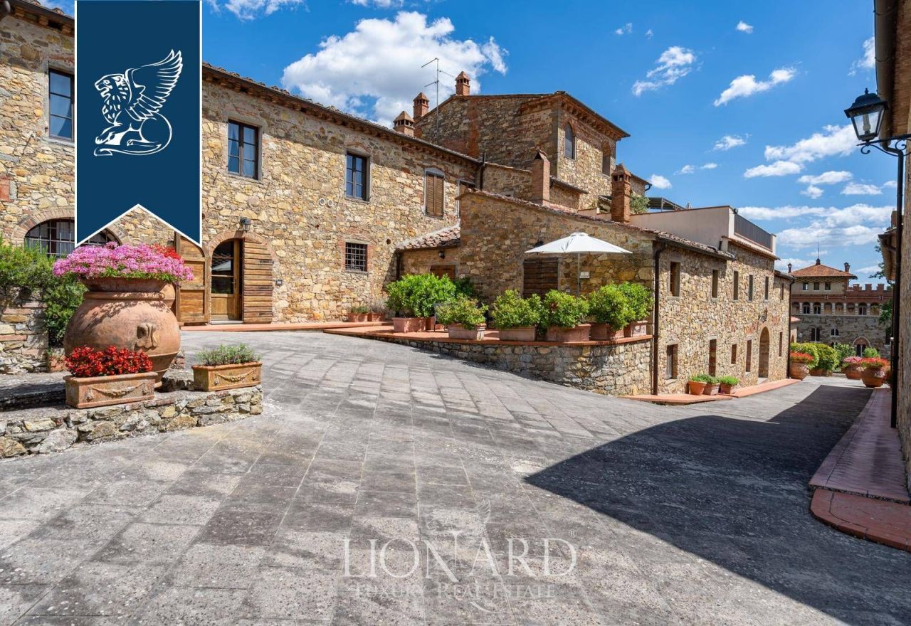 Ферма в Ареццо, Италия, 1 500 м² - фото 17