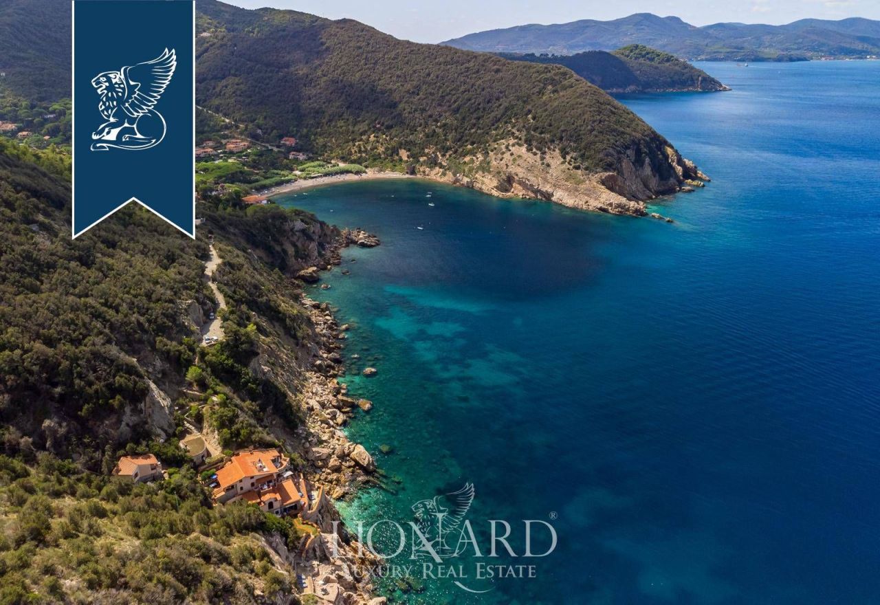 Вилла в Ливорно, Италия, 800 м² - фото 17