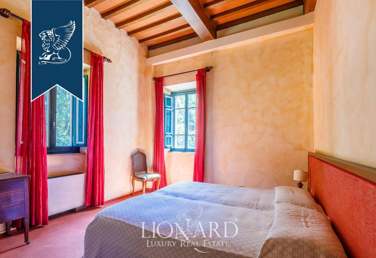 Отель, гостиница в Пистое, Италия, 2 800 м² - фото 17