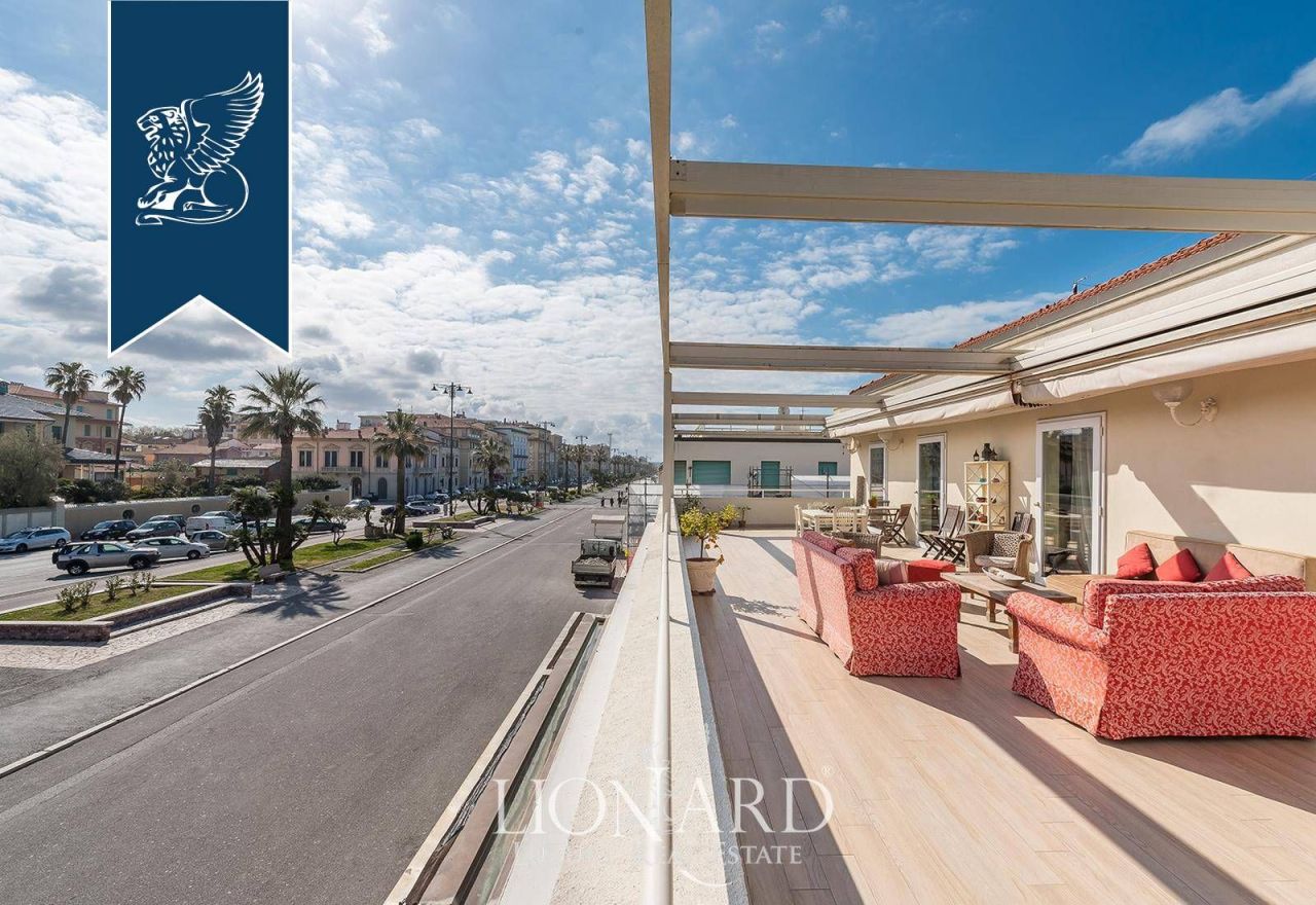 Апартаменты в Виареджо, Италия, 150 м² - фото 16