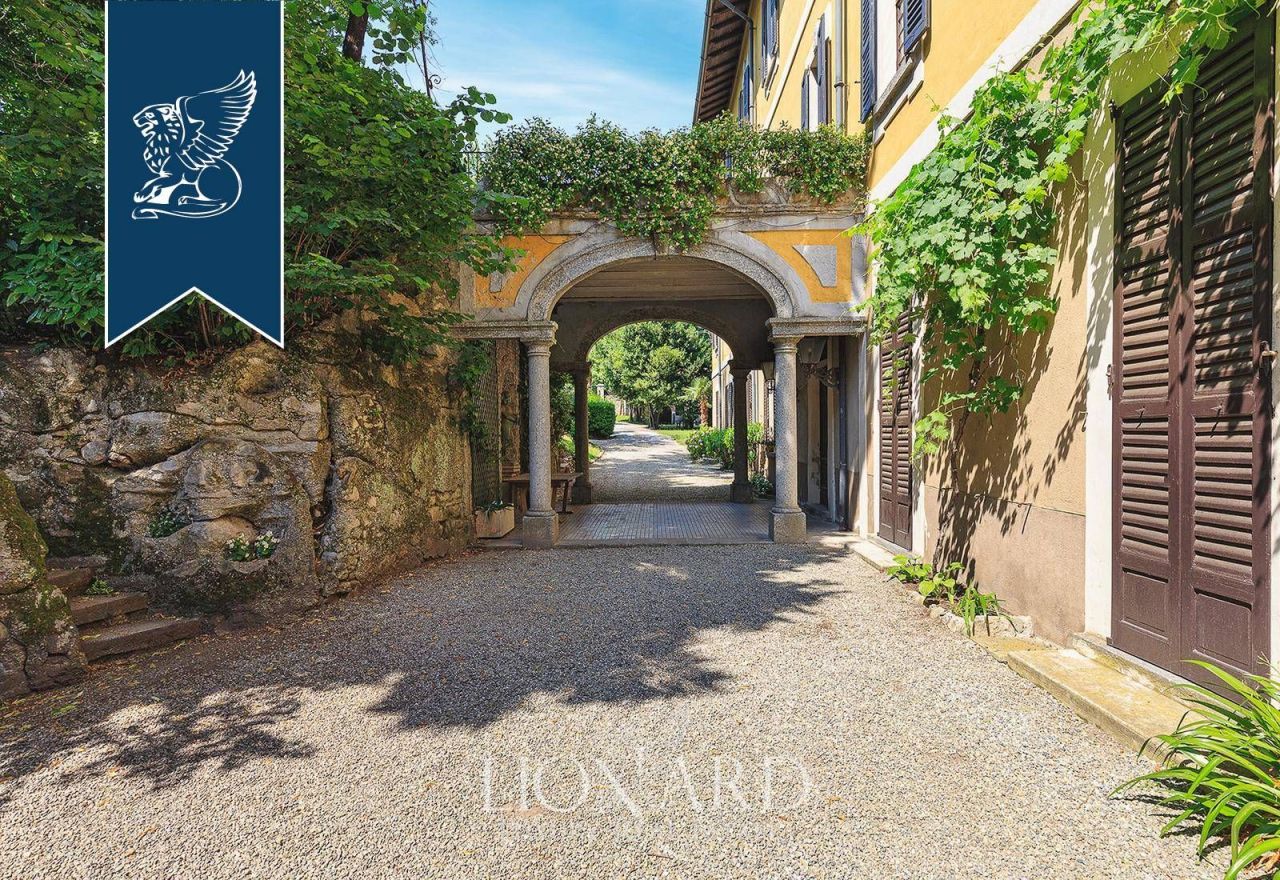 Вилла в Комо, Италия, 5 000 м² - фото 16