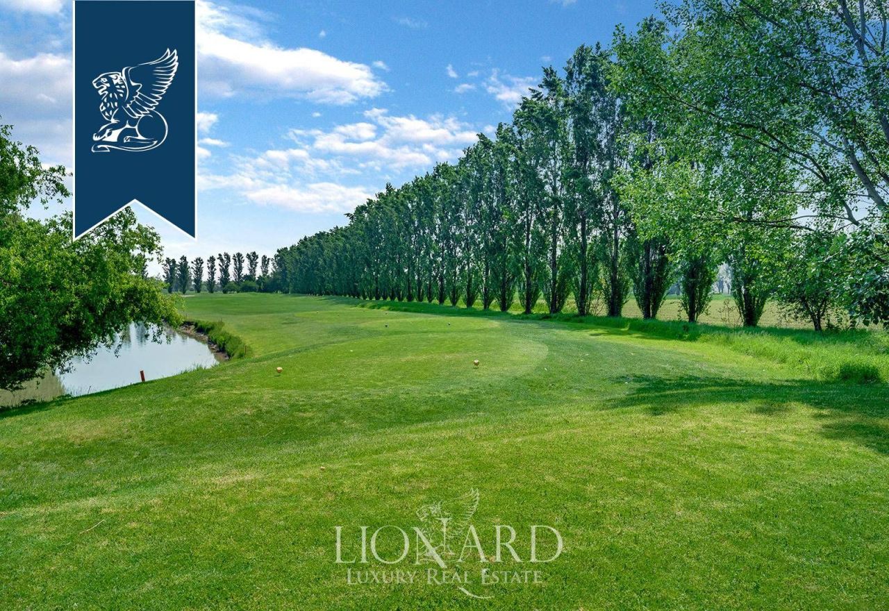 Вилла в Кремоне, Италия, 19 000 м² - фото 16