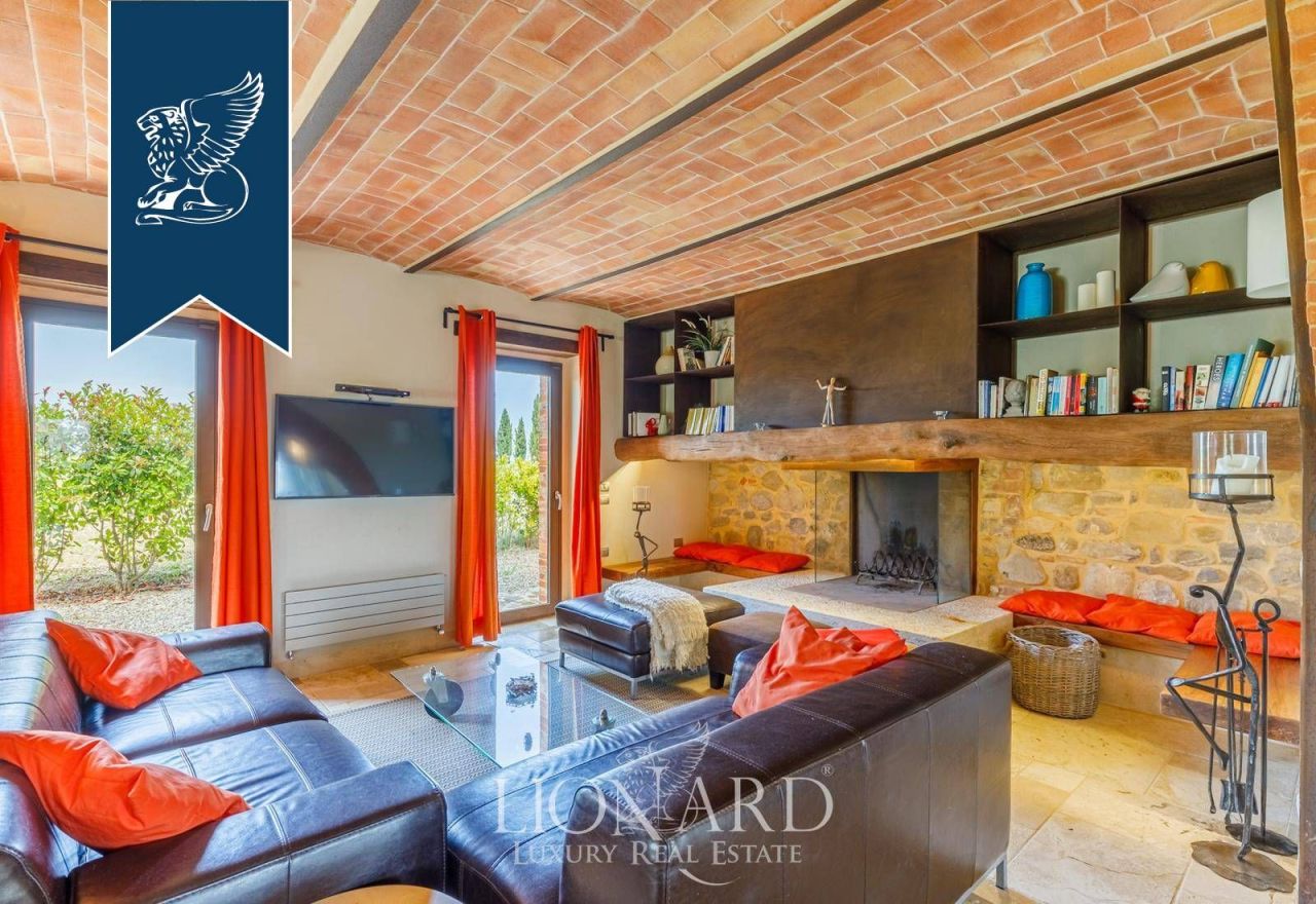 Вилла в Сиене, Италия, 280 м² - фото 16