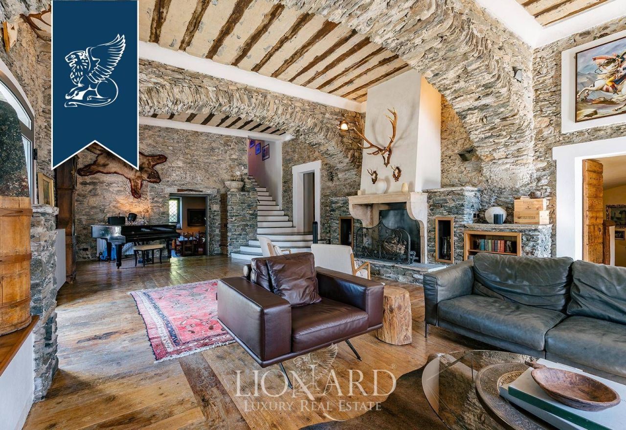 Вилла в Сондрио, Италия, 1 050 м² - фото 16