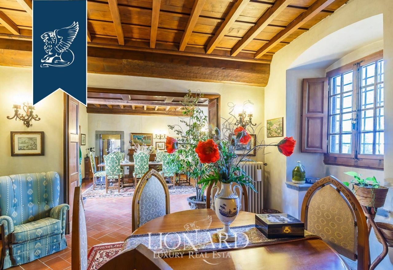 Вилла во Флоренции, Италия, 1 000 м² - фото 17