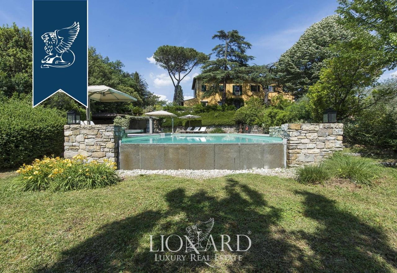 Вилла во Флоренции, Италия, 1 500 м² - фото 16
