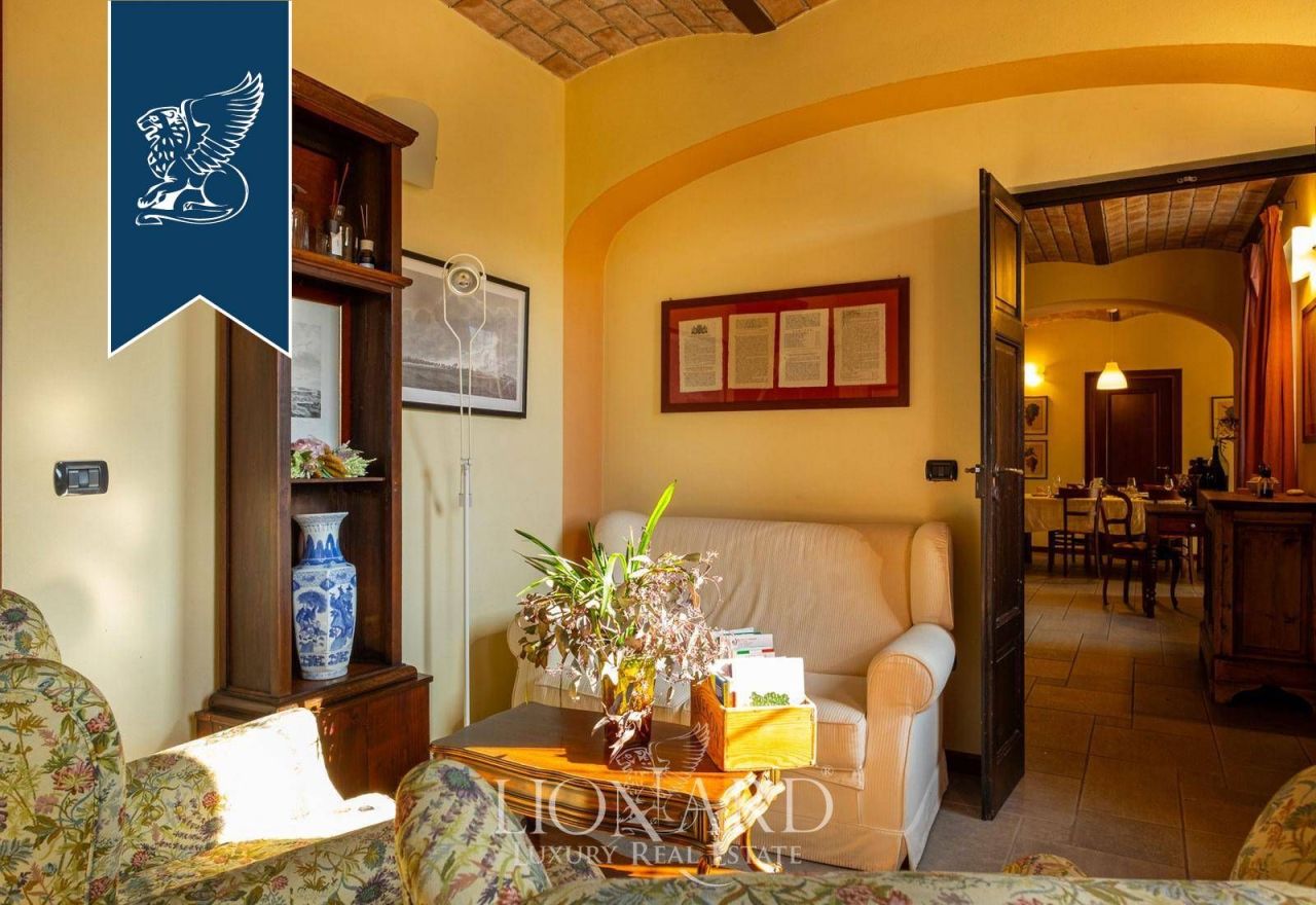 Вилла в Кунео, Италия, 700 м² - фото 16