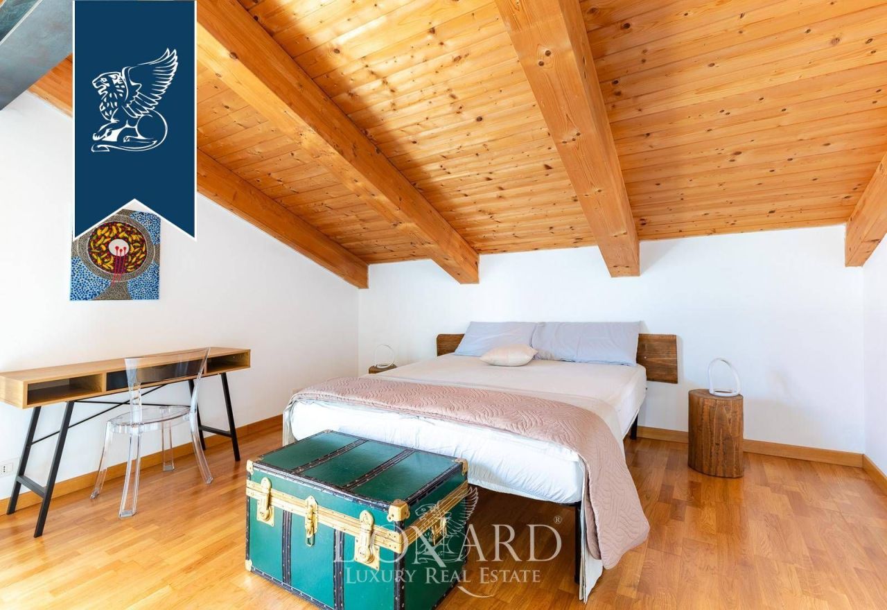 Вилла в Асти, Италия, 2 000 м² - фото 17