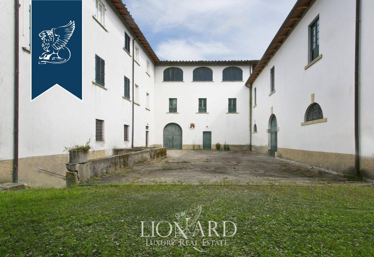 Вилла в Ареццо, Италия, 3 000 м² - фото 17