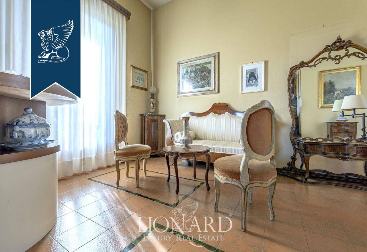 Вилла в Греве-ин-Кьянти, Италия, 680 м² - фото 15