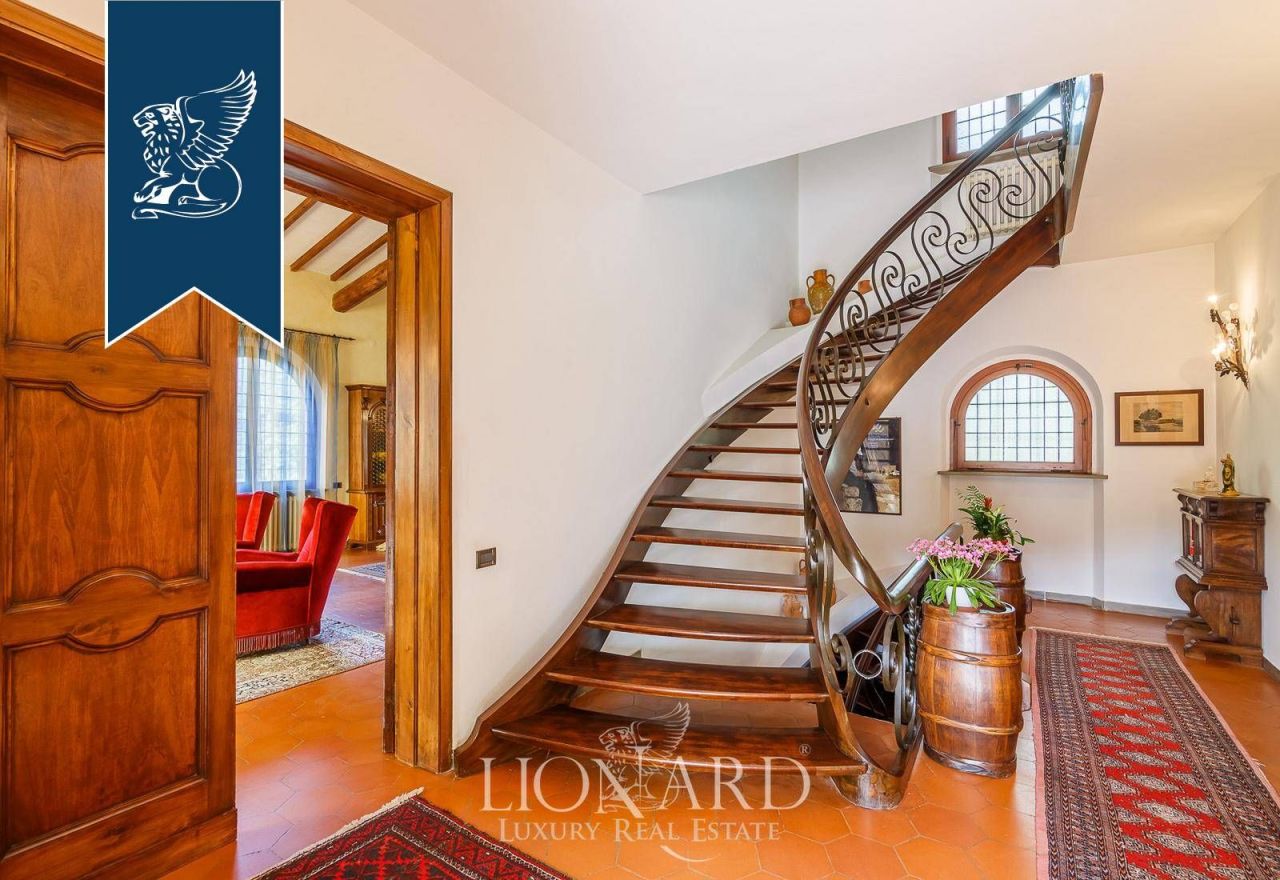 Вилла во Флоренции, Италия, 480 м² - фото 18
