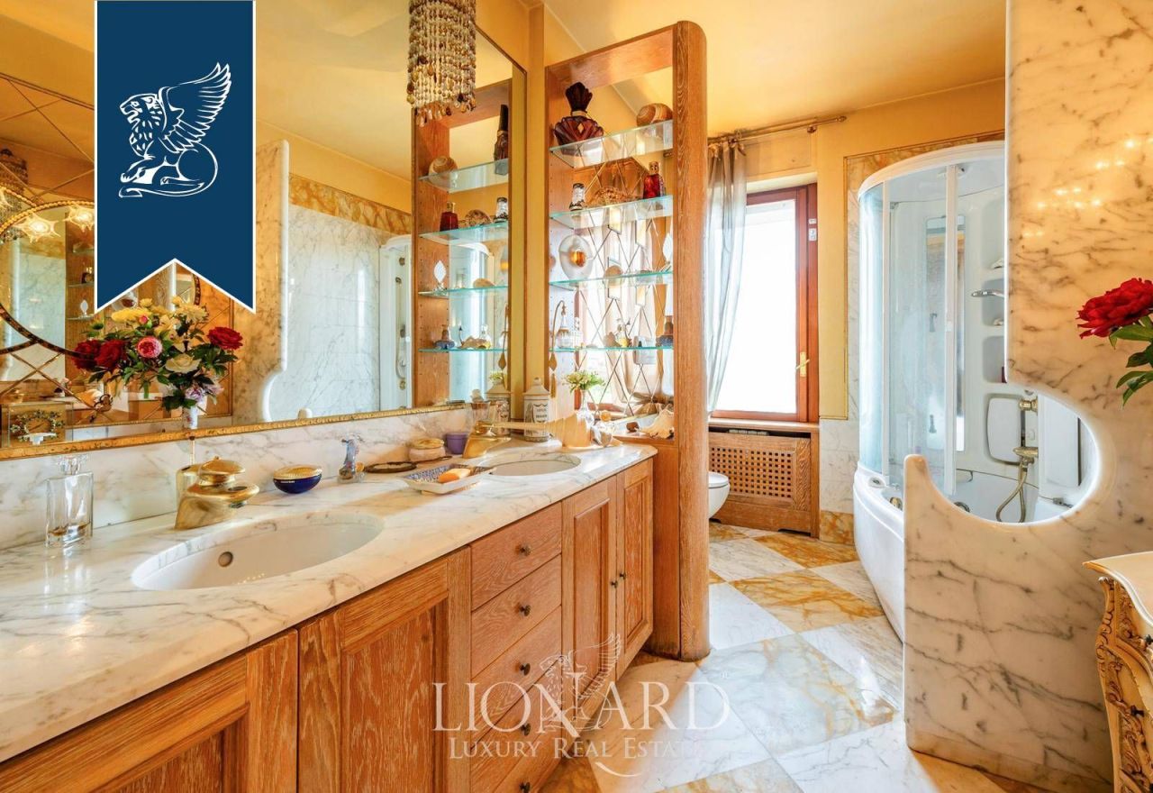 Апартаменты в Милане, Италия, 450 м² - фото 18