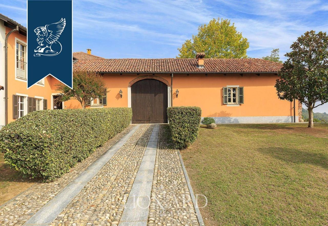 Вилла в Асти, Италия, 1 750 м² - фото 18