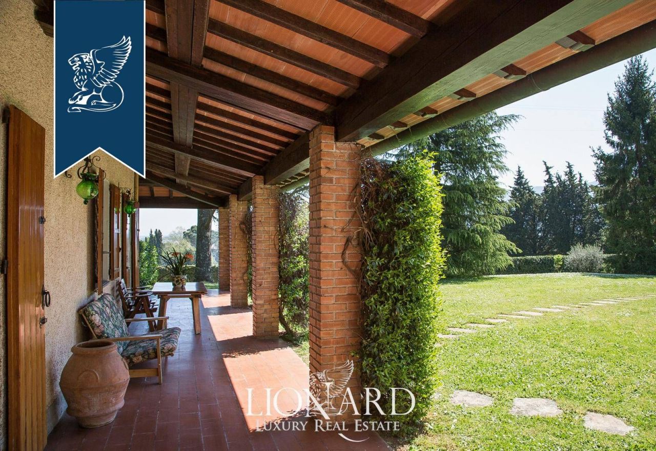 Вилла в Лукке, Италия, 700 м² - фото 18