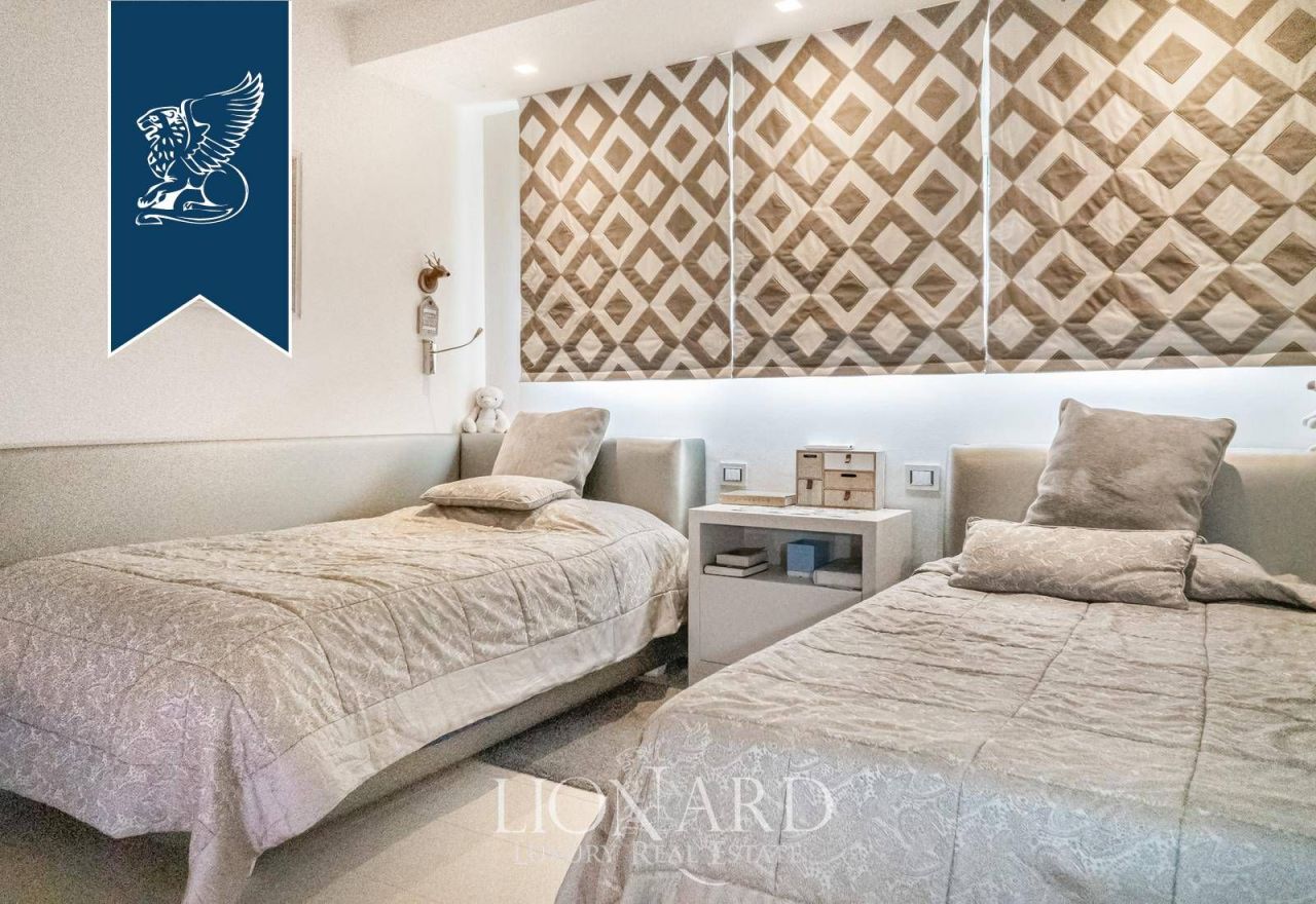 Вилла во Флоренции, Италия, 494 м² - фото 18