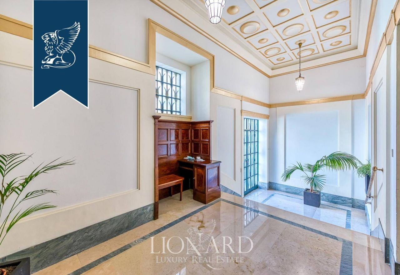 Апартаменты в Риме, Италия, 392 м² - фото 18