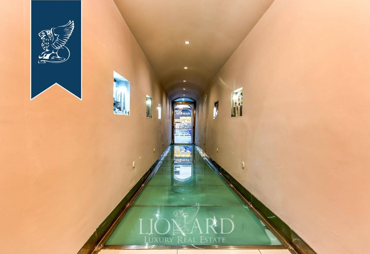 Отель, гостиница в Неаполе, Италия, 600 м² - фото 18