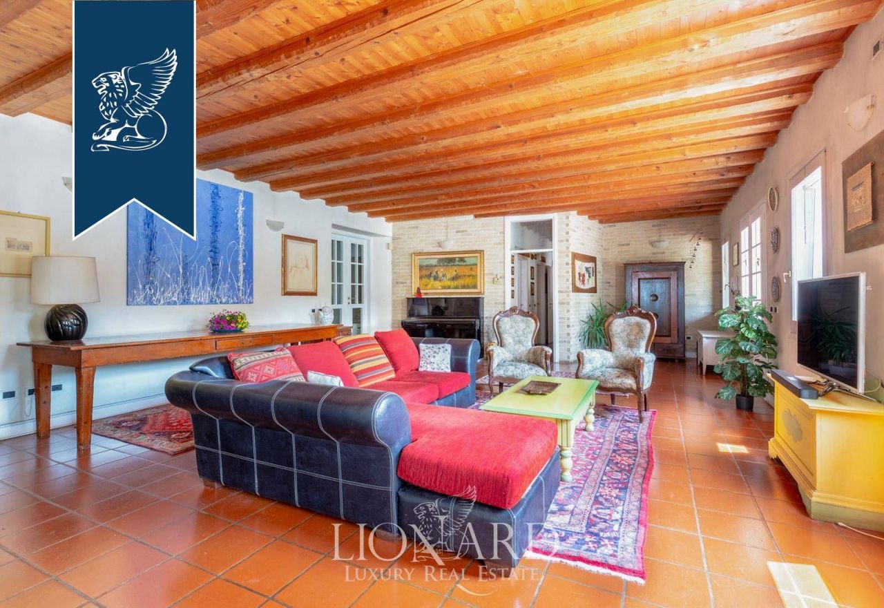 Вилла в Порденоне, Италия, 1 176 м² - фото 18