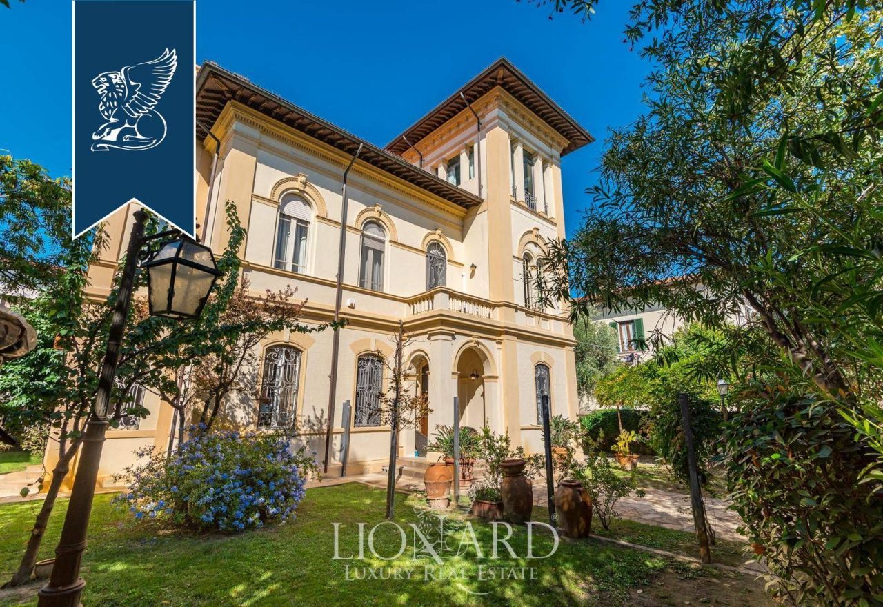 Вилла в Пизе, Италия, 400 м² - фото 18