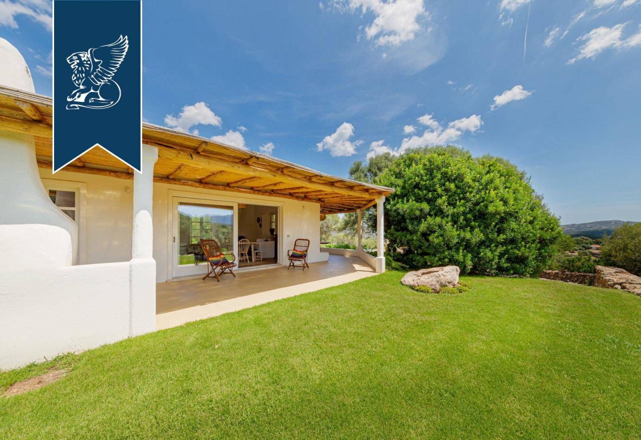 Вилла в Ольбии, Италия, 280 м² - фото 18