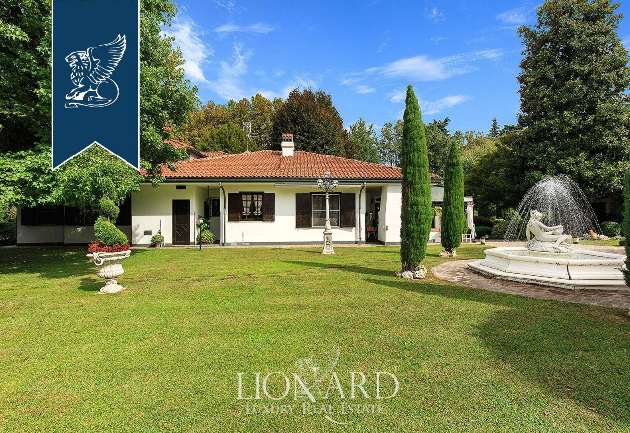 Вилла в Милане, Италия, 380 м² - фото 18