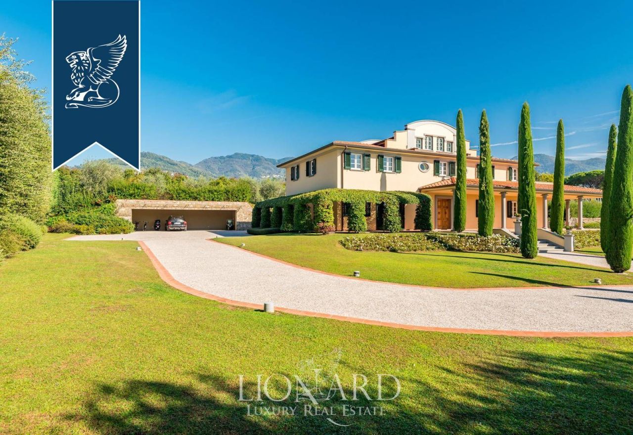 Вилла в Капаннори, Италия, 600 м² - фото 18