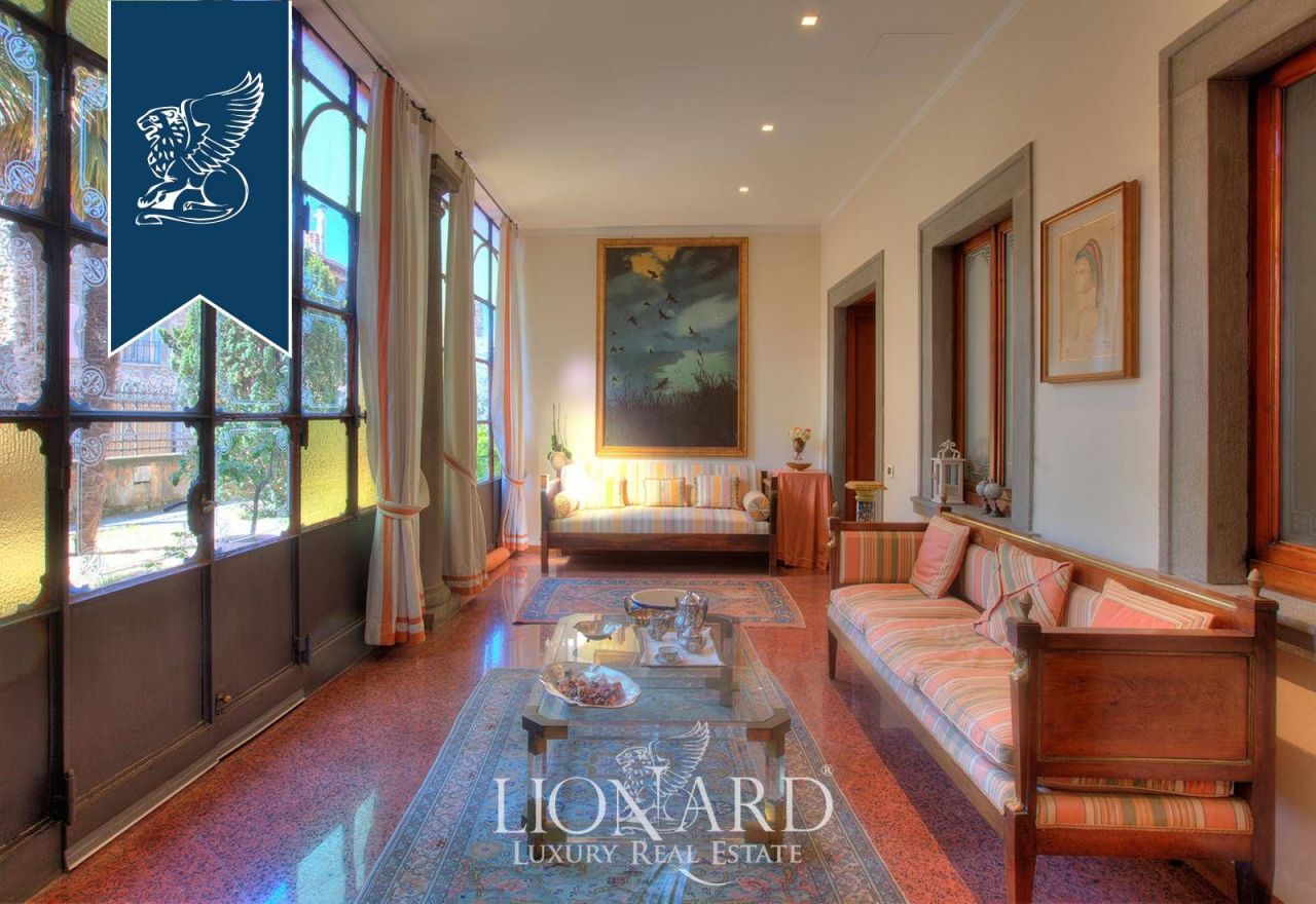 Вилла в Бергамо, Италия, 1 000 м² - фото 18