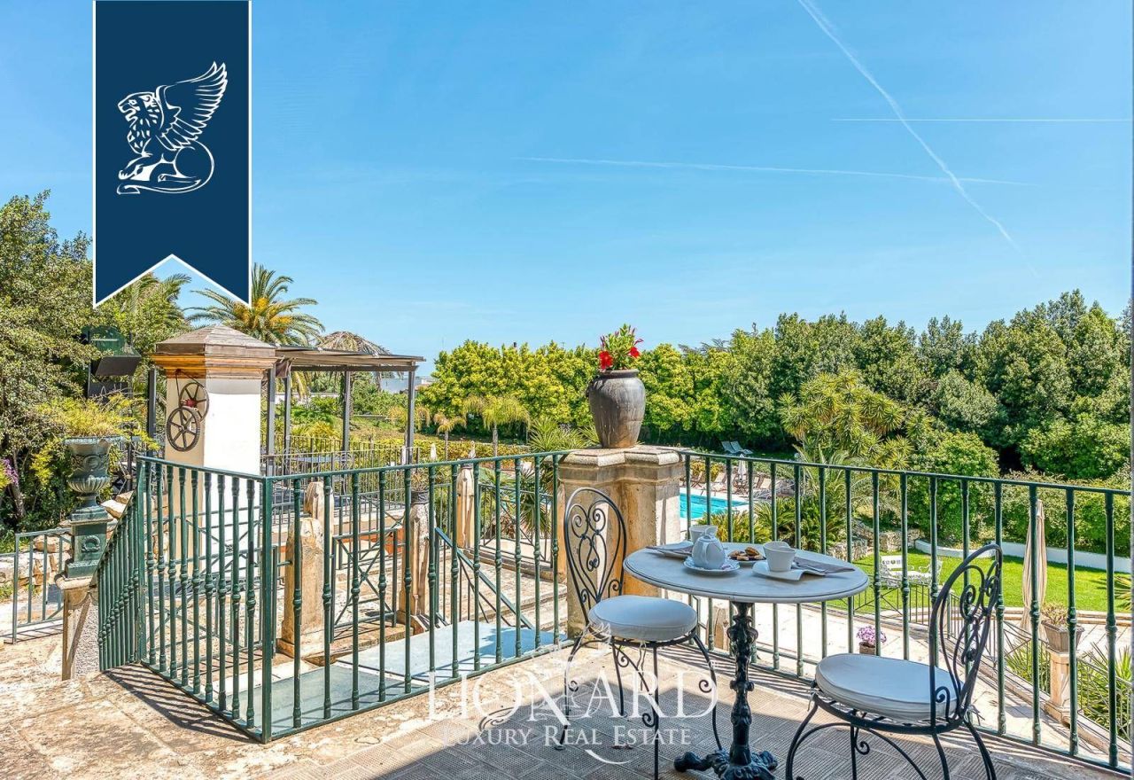 Вилла в Остуни, Италия, 2 000 м² - фото 18