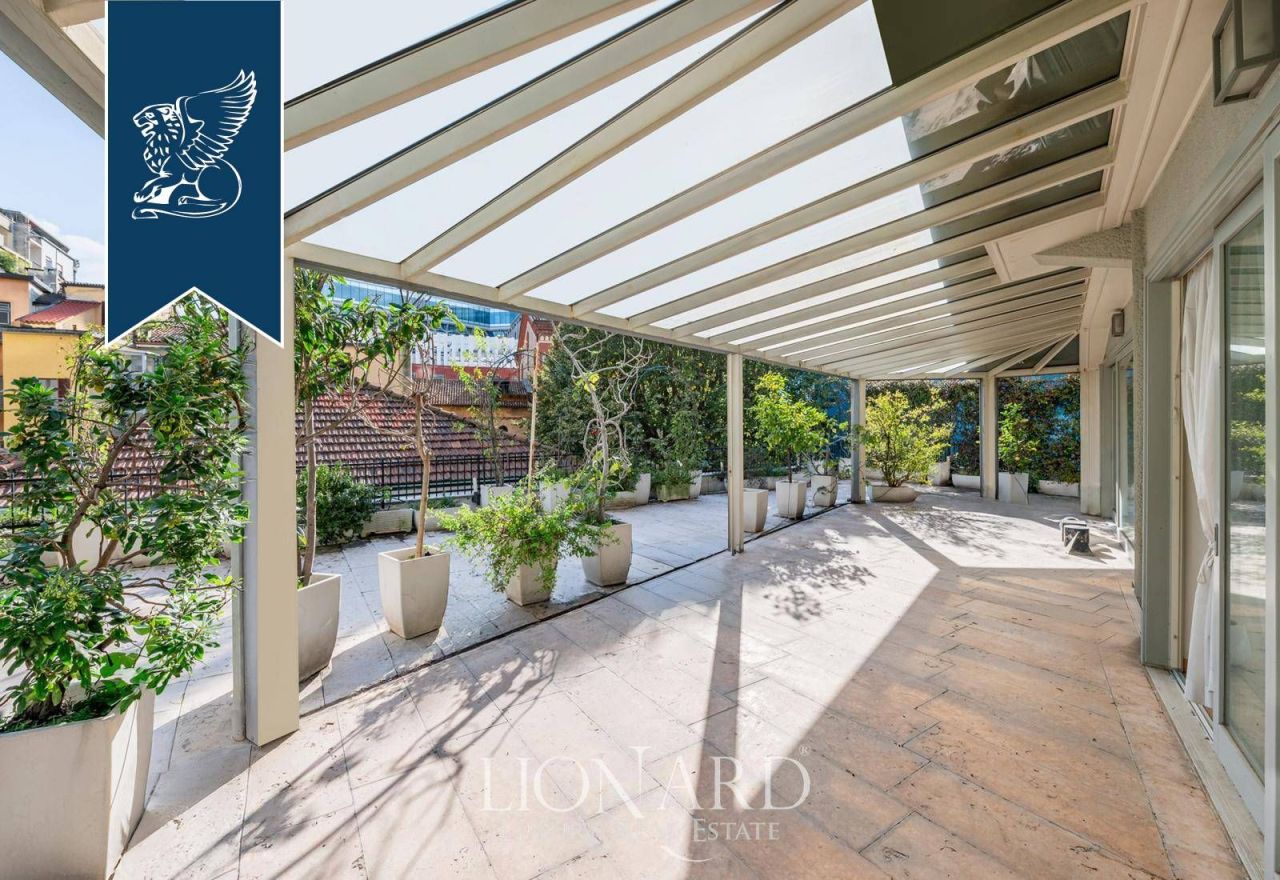 Апартаменты в Милане, Италия, 200 м² - фото 18