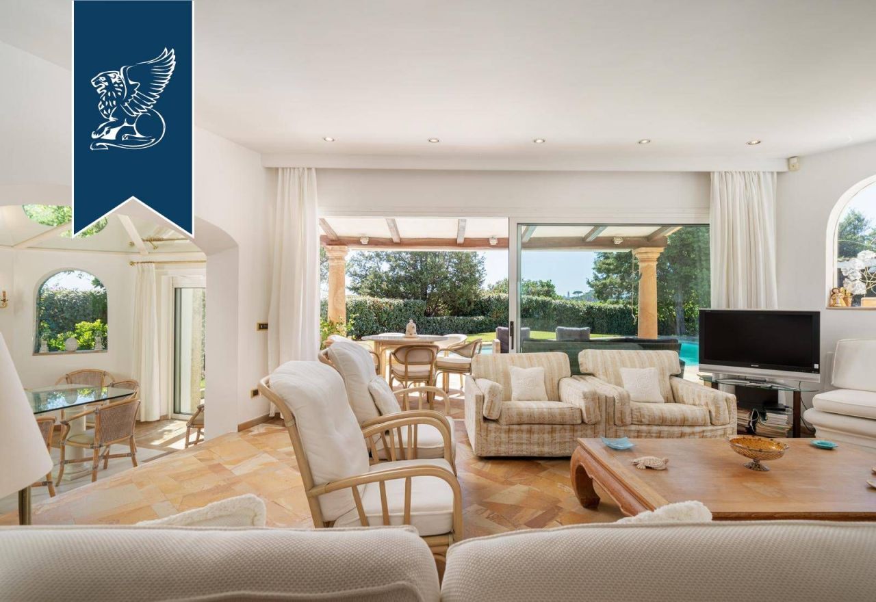 Вилла в Порто Черво, Италия, 320 м² - фото 18