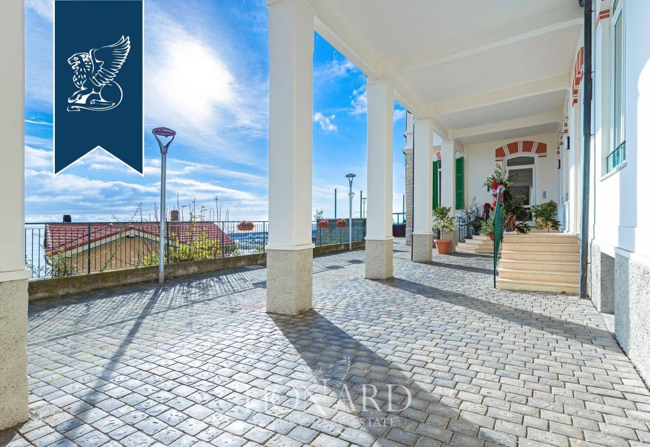 Вилла в Савоне, Италия, 4 280 м² - фото 18