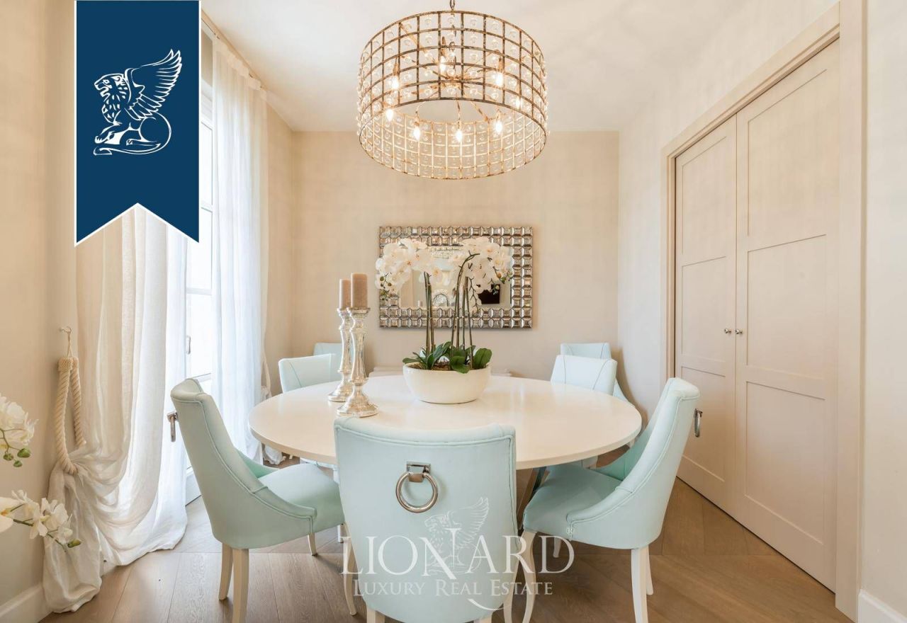 Вилла в Пьетрасанте, Италия, 350 м² - фото 18