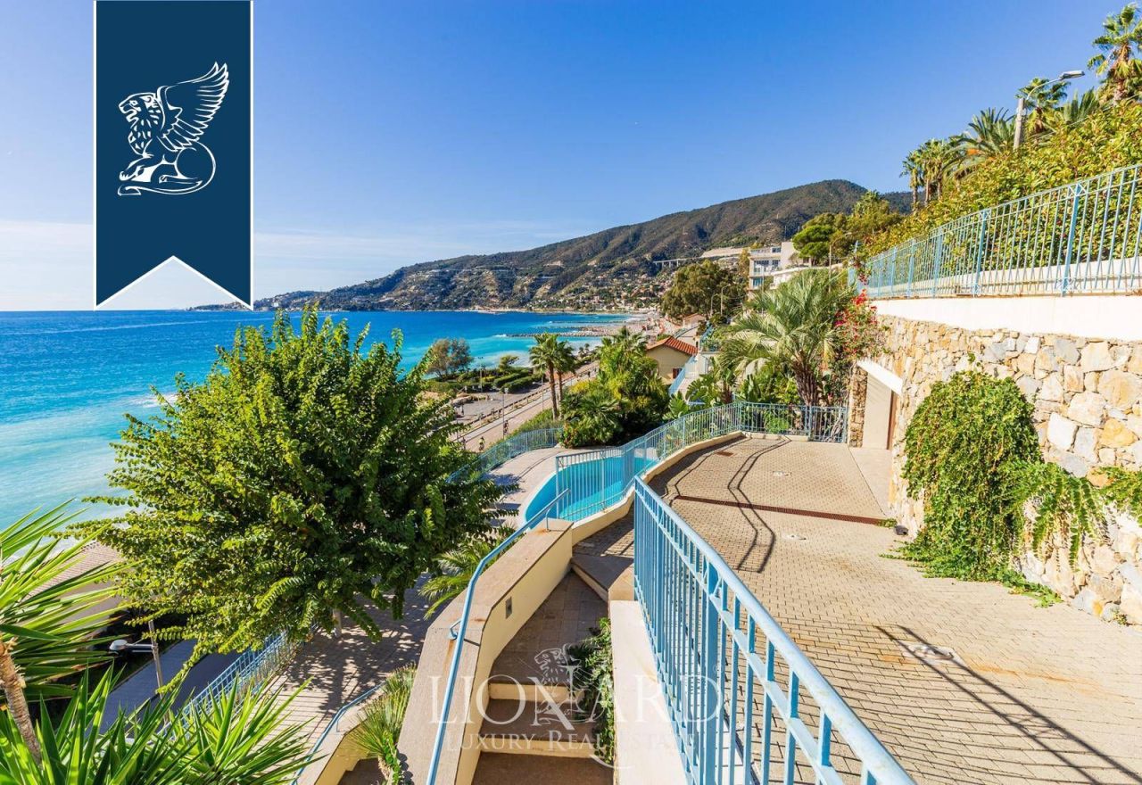 Вилла в Оспедалетти, Италия, 450 м² - фото 17