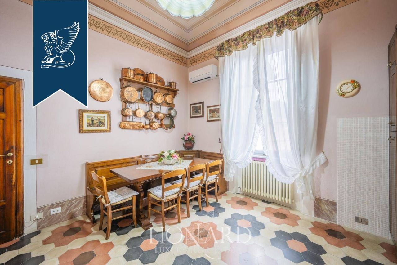 Вилла в Пизе, Италия, 266 м² - фото 17