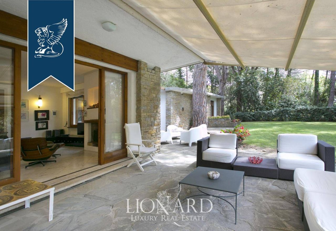 Вилла в Кастильоне-делла-Пеская, Италия, 300 м² - фото 17