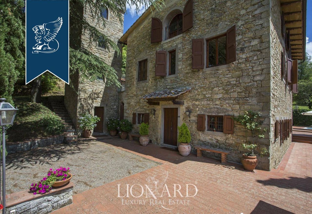 Вилла во Флоренции, Италия, 900 м² - фото 17