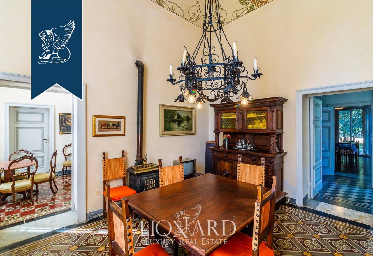 Вилла в Ливорно, Италия, 1 500 м² - фото 17