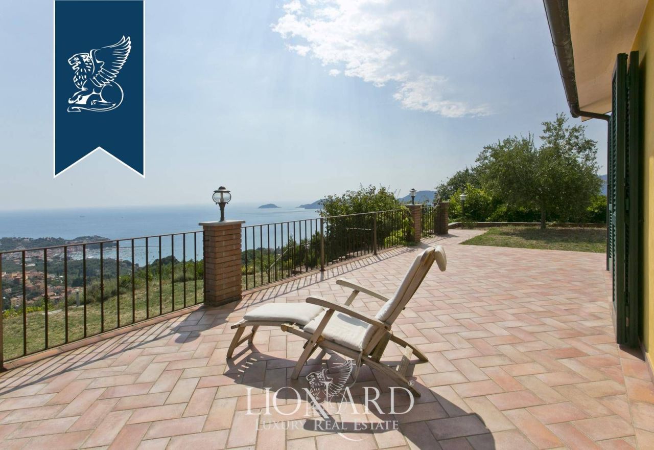 Вилла в Леричи, Италия, 230 м² - фото 17