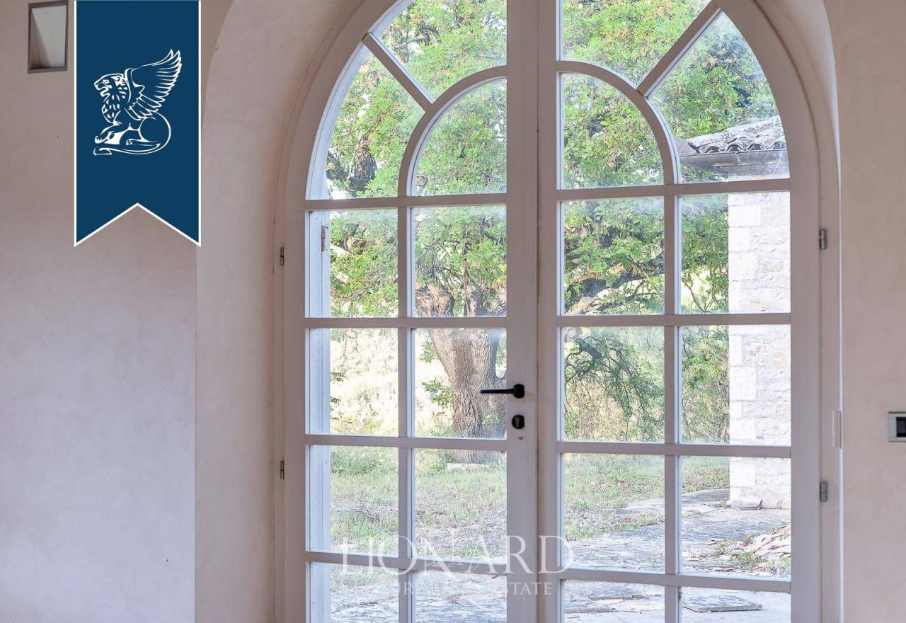 Вилла в Орвието, Италия, 500 м² - фото 17