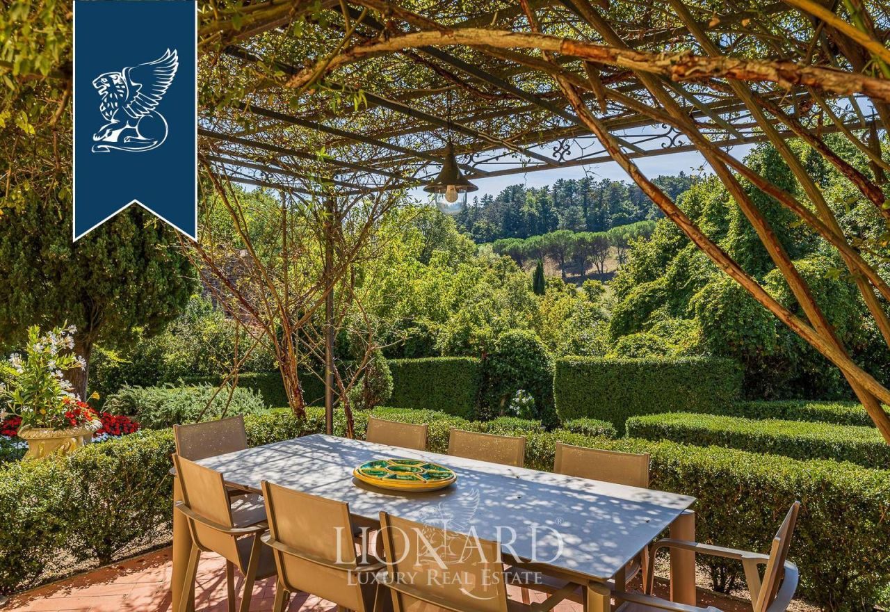 Вилла во Флоренции, Италия, 650 м² - фото 18