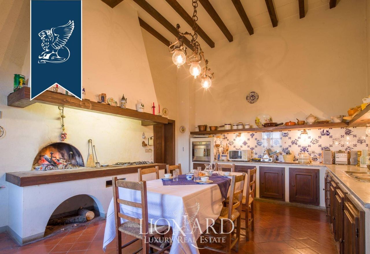 Вилла в Болонье, Италия, 1 000 м² - фото 18