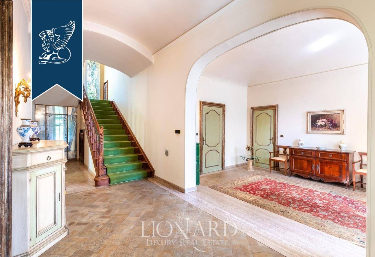 Вилла в Турине, Италия, 1 157 м² - фото 18