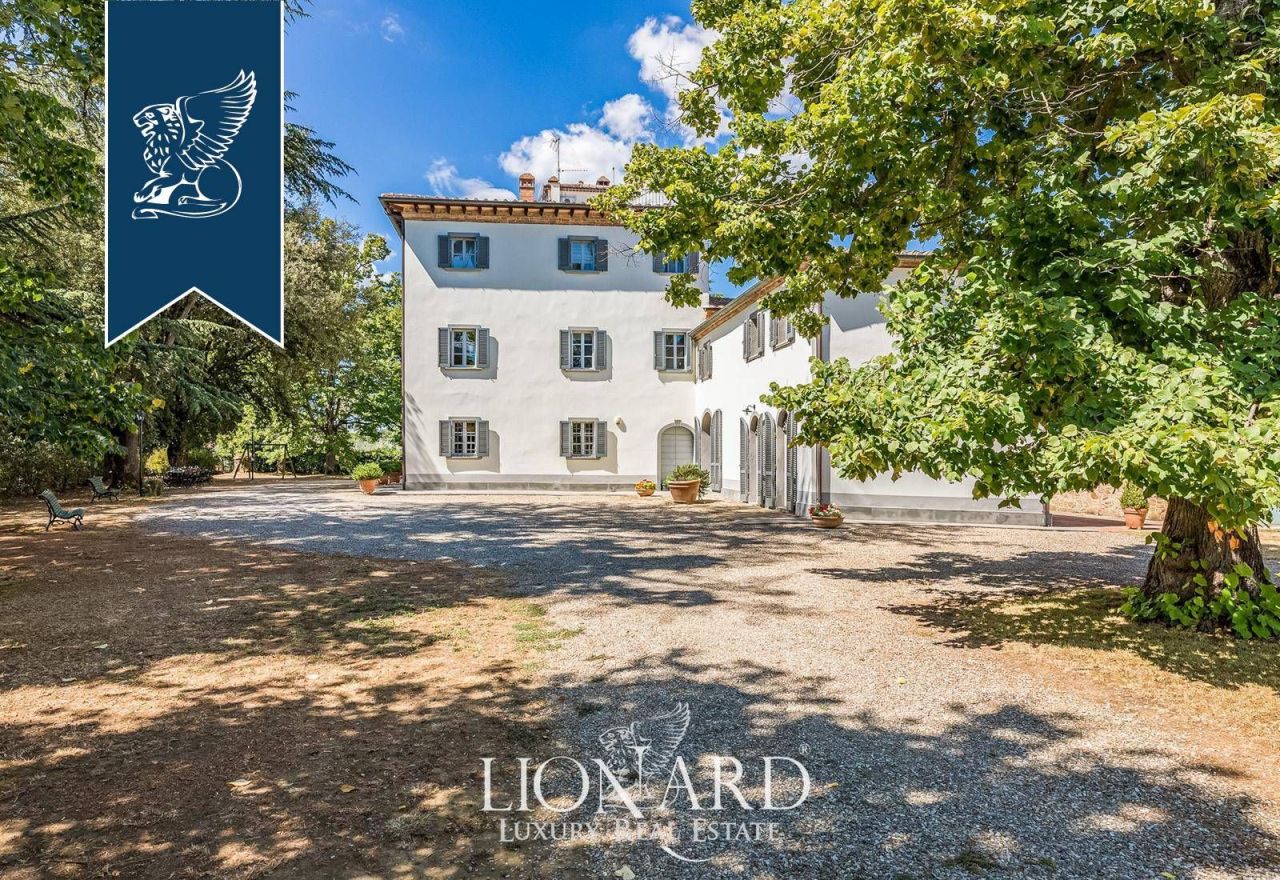 Вилла в Ареццо, Италия, 1 200 м² - фото 18