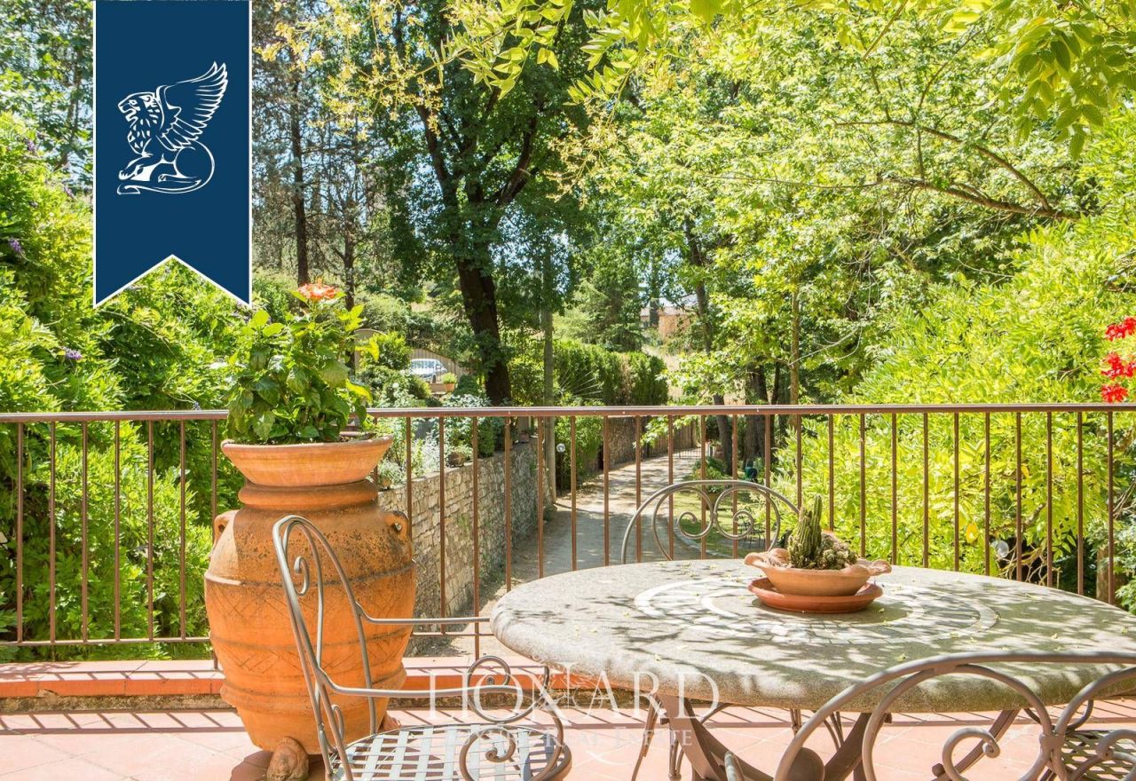 Вилла во Флоренции, Италия, 1 000 м² - фото 18