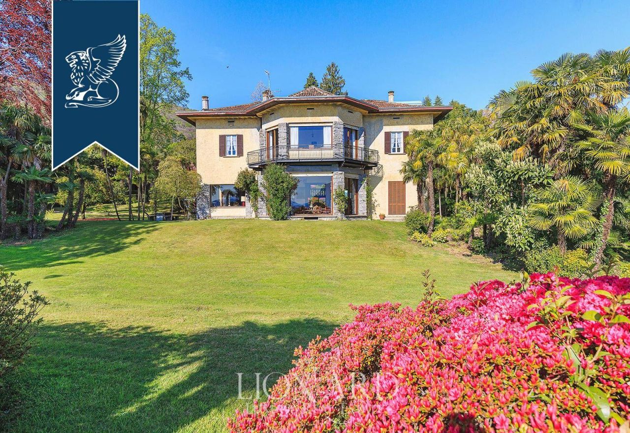 Вилла в Бавене, Италия, 1 300 м² - фото 18